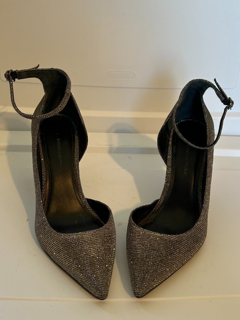 Banana Republic - Madison Heel Silver Sparkle